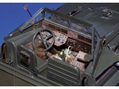 DUKW Amphibious Truck 