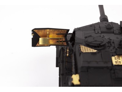 Leopard 2 A7V  TAMIYA 