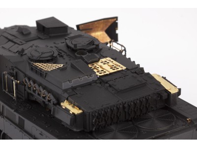 Leopard 2 A7V  TAMIYA 