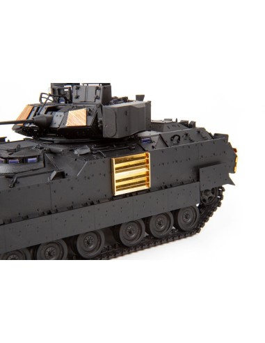 M2 Bradley  MAGIC FACTORY 