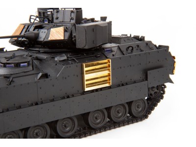 M2 Bradley  MAGIC FACTORY 