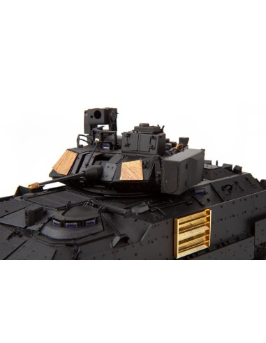 M2 Bradley  MAGIC FACTORY 