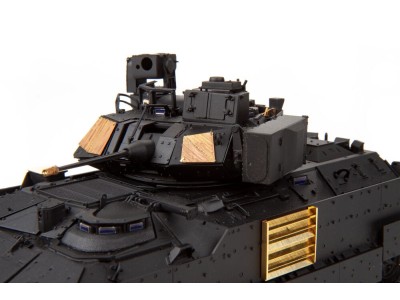 M2 Bradley  MAGIC FACTORY 