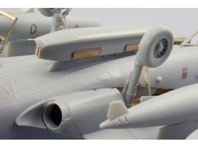 EA-6B undercarriage for Kinetic 
