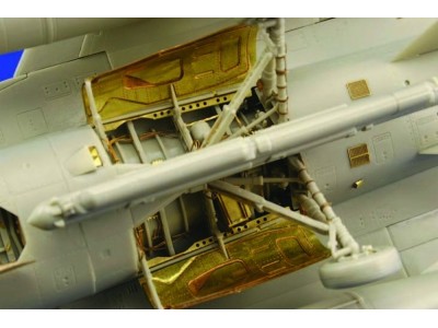 F-16CJ Block 50 Fighting Falcon undercarriage für Tamiya Bausatz 