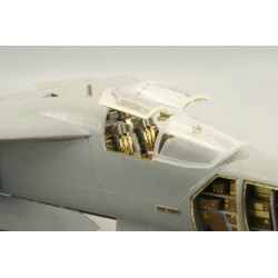 F-111 late seatbelts for Hobby Boss 
