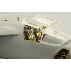 F-111 late seatbelts for Hobby Boss  2