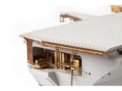 USS Nimitz CVN-68 part 5 1/350 TRUMPETER 
