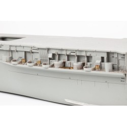 USS Midway CV-41 part 2 0 TRUMPETER 