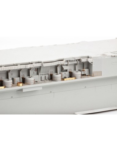 USS Midway CV-41 part 2 0 TRUMPETER 