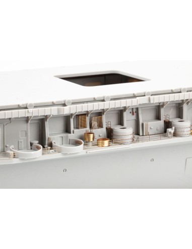 USS Midway CV-41 part 2 0 TRUMPETER 