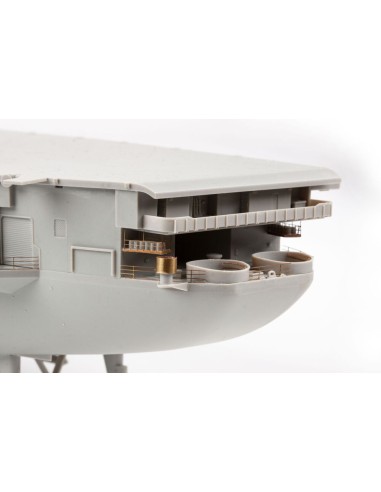USS Midway CV-41 part 2 0 TRUMPETER 
