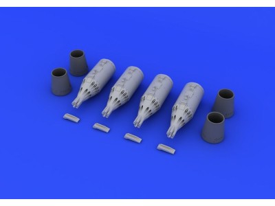 UB-32 rocket pods 