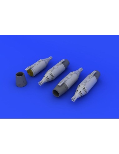 UB-32 rocket pods 