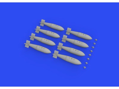 British 1000lb free fall bombs 
