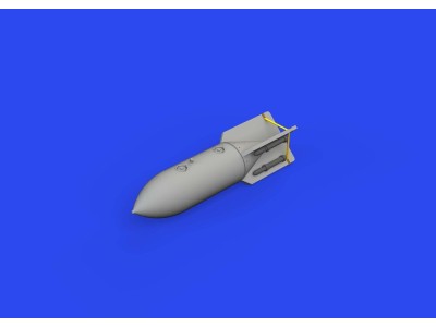 Bf 109 SC250 bomb 1/72 EDUARD 