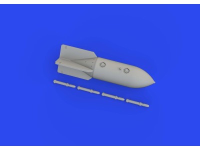 Bf 109 SC250 bomb 1/72 EDUARD 