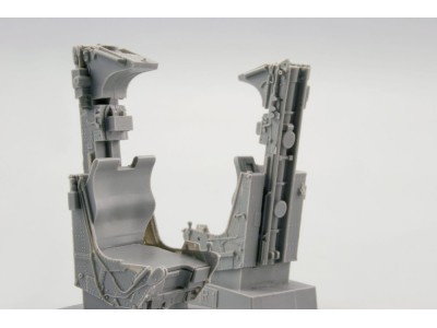 F-4C/D/E/F/G seat for Tamiya 