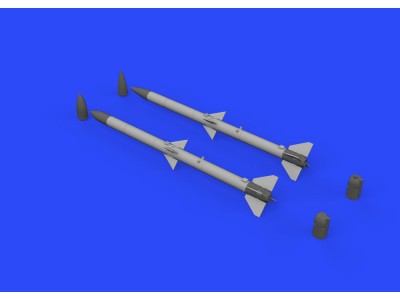AIM-120A/B AMRAAM 