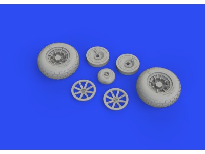 P-40E wheels for Trumpeter 