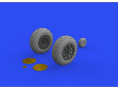 P-40E wheels for Trumpeter 