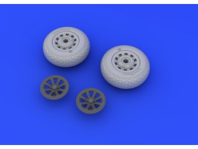P-51 wheels 