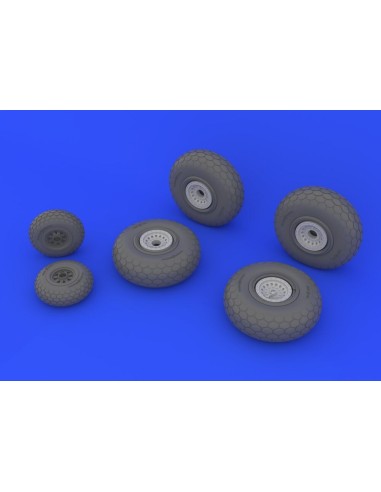 B-29 wheels for Revell 