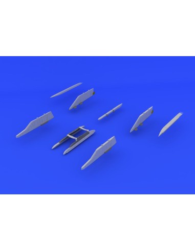 F-104 pylons 