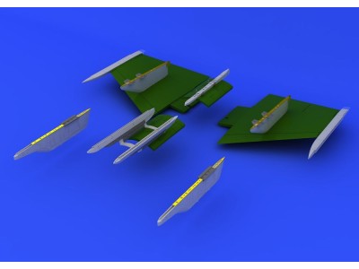 F-104 pylons 