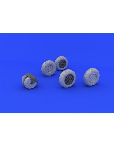 MiG-31 wheels for AMK 