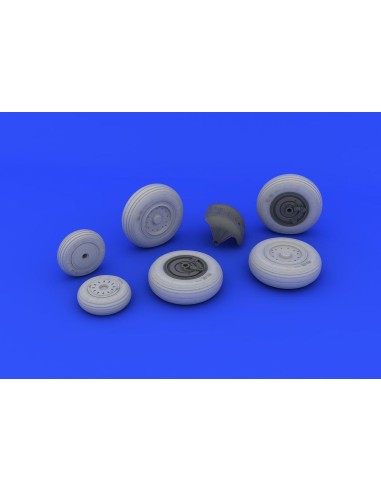 MiG-31 wheels for AMK 
