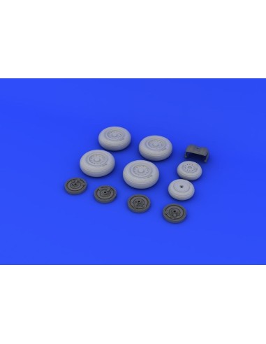 MiG-31 wheels for AMK 