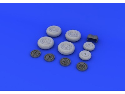 MiG-31 wheels for AMK 