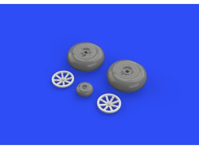 P-40B wheels for Airfix 