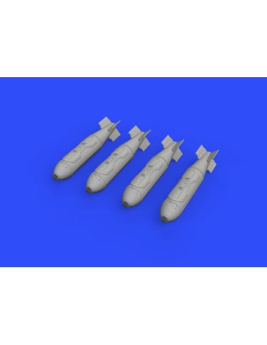 BL755 cluster bombs 