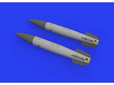B43-1 Nuclear Weapon w/SC43-3/-6 tail assembly 