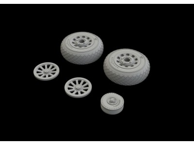 P-51D wheels diamond tread for Eduard 