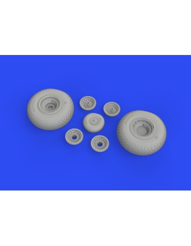 B-17 wheels cross tread 1/48 for HKM 