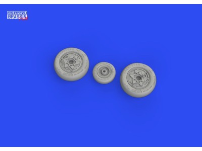 F-16 wheels late for TAMIYA 