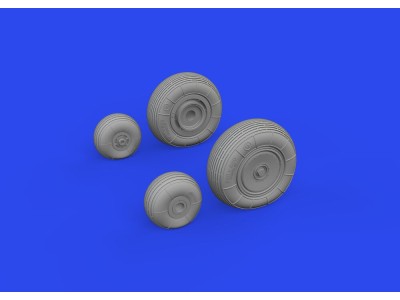 Mi-4 wheels 1/48 TRUMPETER 