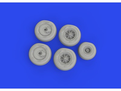 Sea King wheels 1/48 AIRFIX 