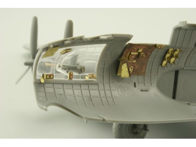 B-17G interior S.A. for Revell 