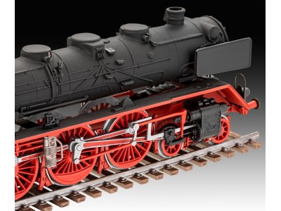 Schnellzuglokomotive BR03 