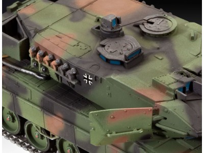 Leopard 2A6/A6M 