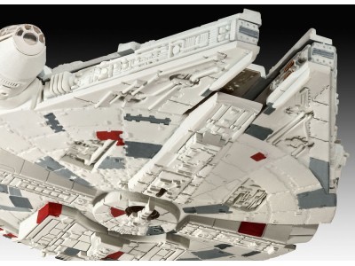 Millennium Falcon 