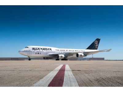 IRON MAIDEN Ed Force One - Boeing 747-400 