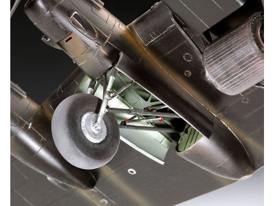 Lancaster B.III "DAMBUSTERS 