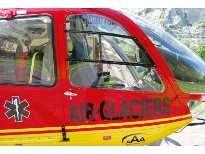 EC135 AIR-GLACIERS 