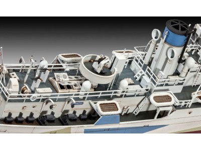 HMCS SNOWBERRY 
