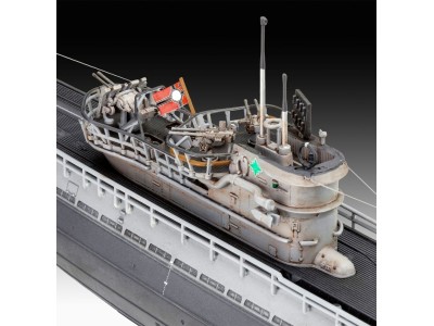German Submarine Type IX C/40 (U190) 